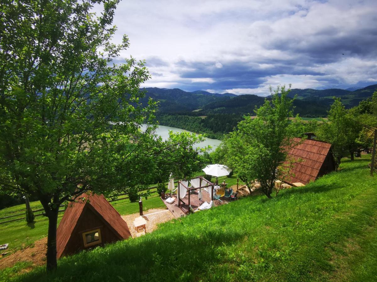 Glamping Mm Hotel Muta Exterior photo